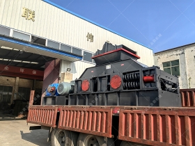 大型2PG1208弹簧式对辊嘿嘿视频在线观看发货